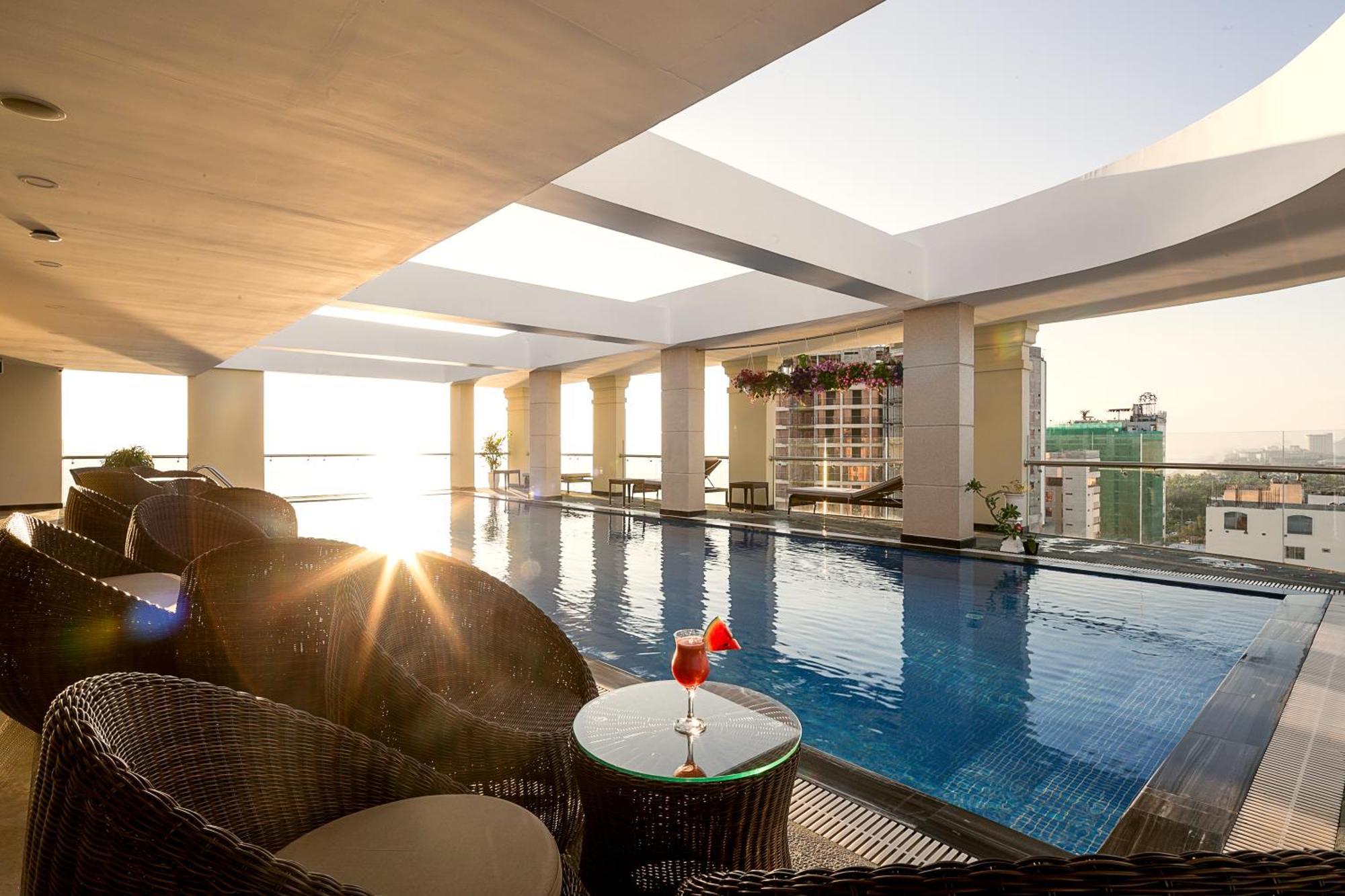 Tamarind Danang Beach Hotel Экстерьер фото