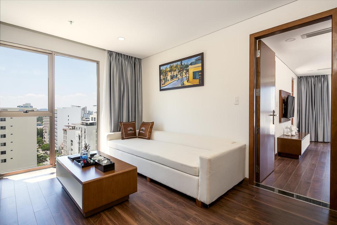 Tamarind Danang Beach Hotel Экстерьер фото